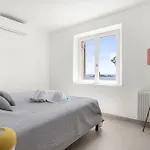 Villa, 8 Pers, Pieds Dans L'eau Villa