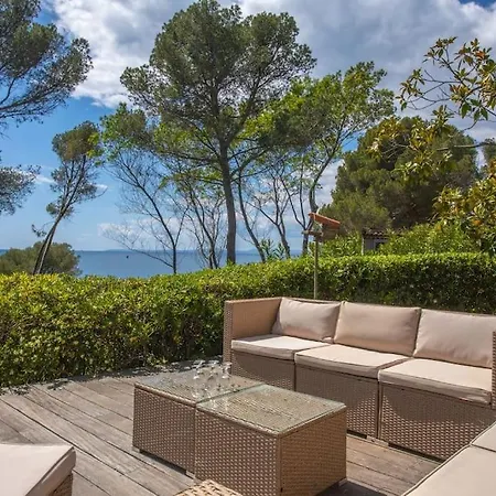 Villa, 8 Pers, Pieds Dans L'eau Saint-Raphaël