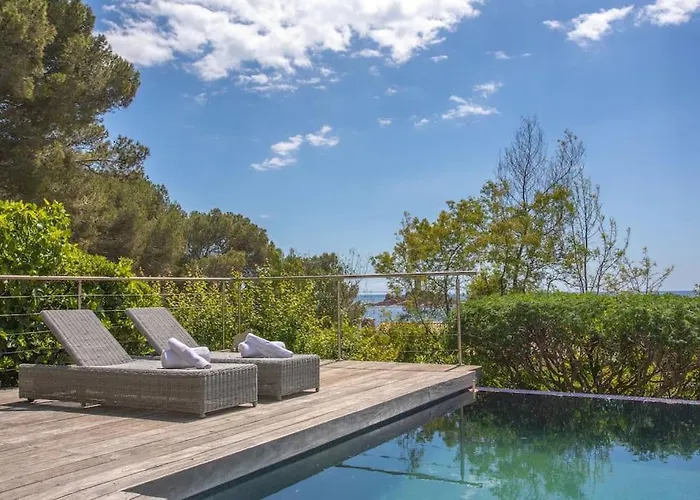 Vila Villa, 8 Pers, Pieds Dans L'eau Saint-Raphaël