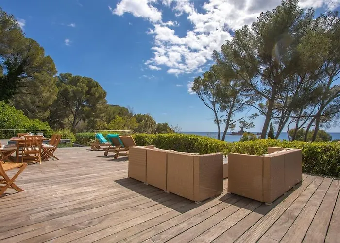 Villa, 8 Pers, Pieds Dans L'eau * Saint-Raphaël